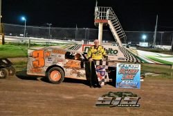 Bill Nichols wins in the IMCA Modified class on 08/10/2018 image